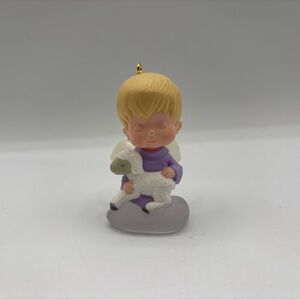 Hallmark Keepsake Ornament 1996 Violet - Mary's Angels 9th In Mary’s Angels Ser
